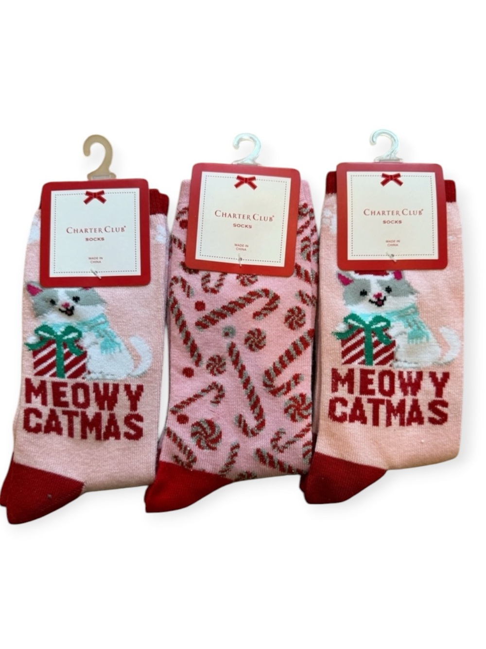 (NWT) 3 Pairs of Women's Charter Club candy cane/ cat Winter Crew Socks 9-11